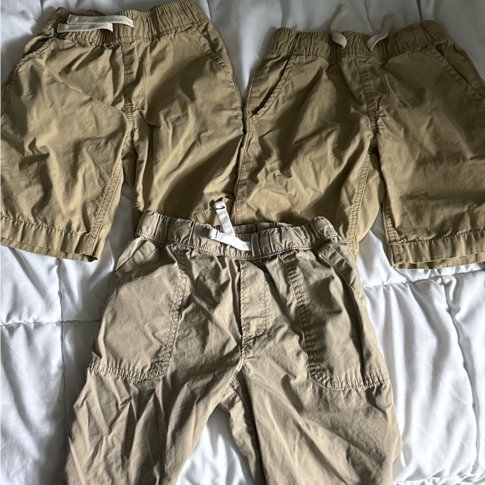 Assorted Tan Kids Shorts Set